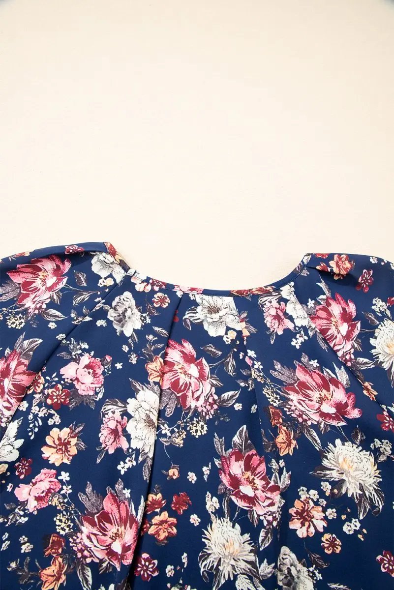 Blue Floral Short Sleeve Scoop Neck Casual Blouse for Women - Love Salve